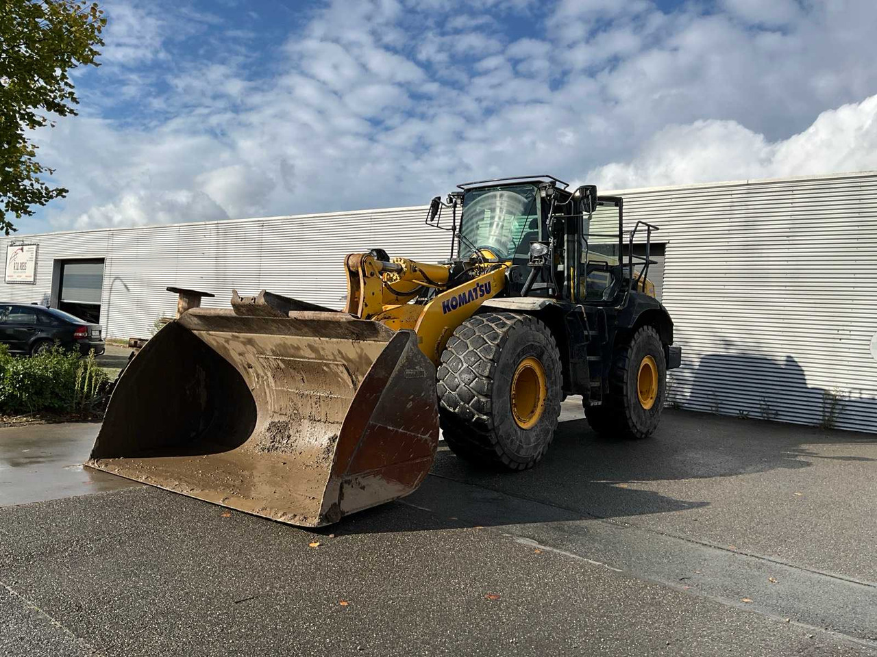 Komatsu Wa 475 - اللودر بعجل: صور 1 Komatsu Wa 475 - اللودر بعجل: صور 1