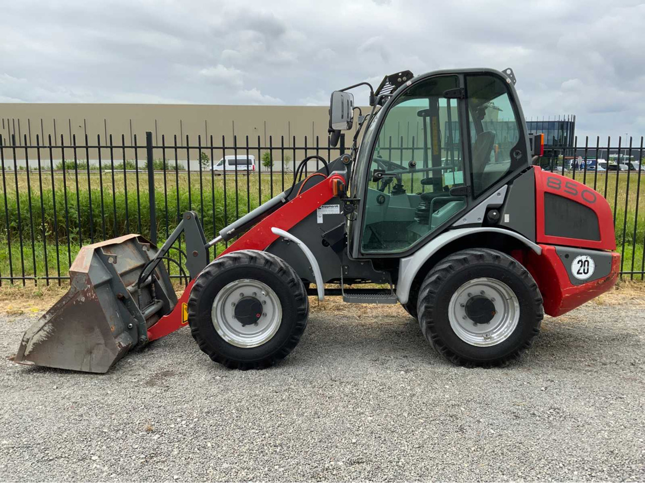 Kramer Allrad 346 - اللودر بعجل: صور 2 Kramer Allrad 346 - اللودر بعجل: صور 2