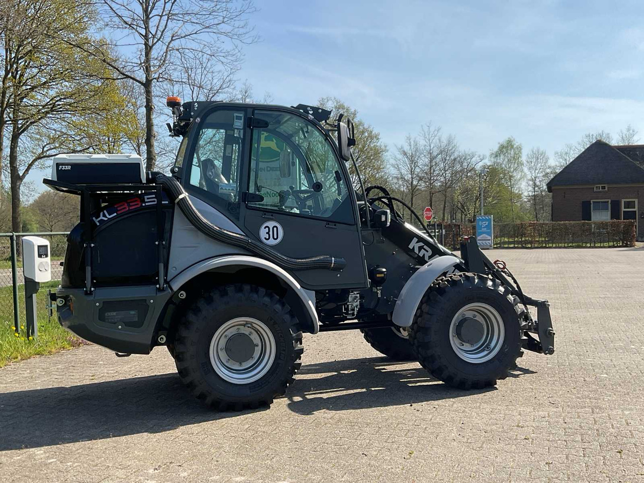 Kramer KL33.5L - اللودر بعجل: صور 5 Kramer KL33.5L - اللودر بعجل: صور 5
