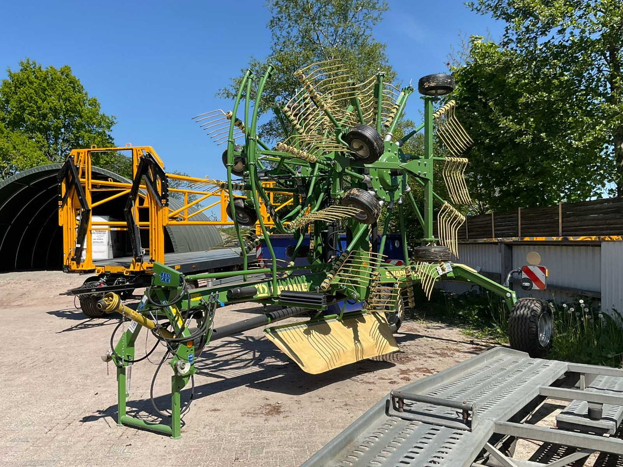 Krone KS203C1-Swadro TC 760 - المقطورة الزراعية: صور 3 Krone KS203C1-Swadro TC 760 - المقطورة الزراعية: صور 3