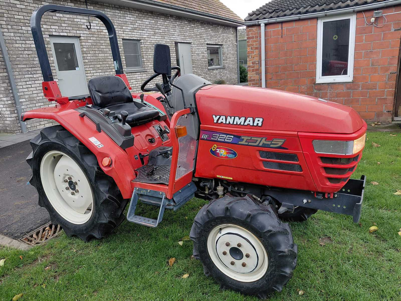 Kubota AF 326 - جرار صغير: صور 2 Kubota AF 326 - جرار صغير: صور 2