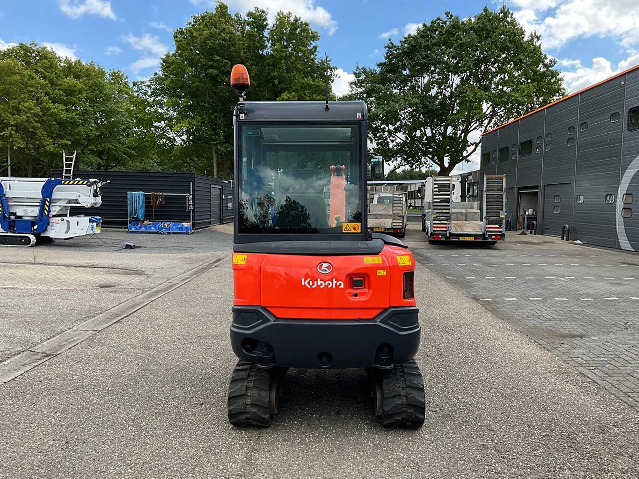 Kubota KX027-4 - حفارة مصغرة: صور 4 Kubota KX027-4 - حفارة مصغرة: صور 4