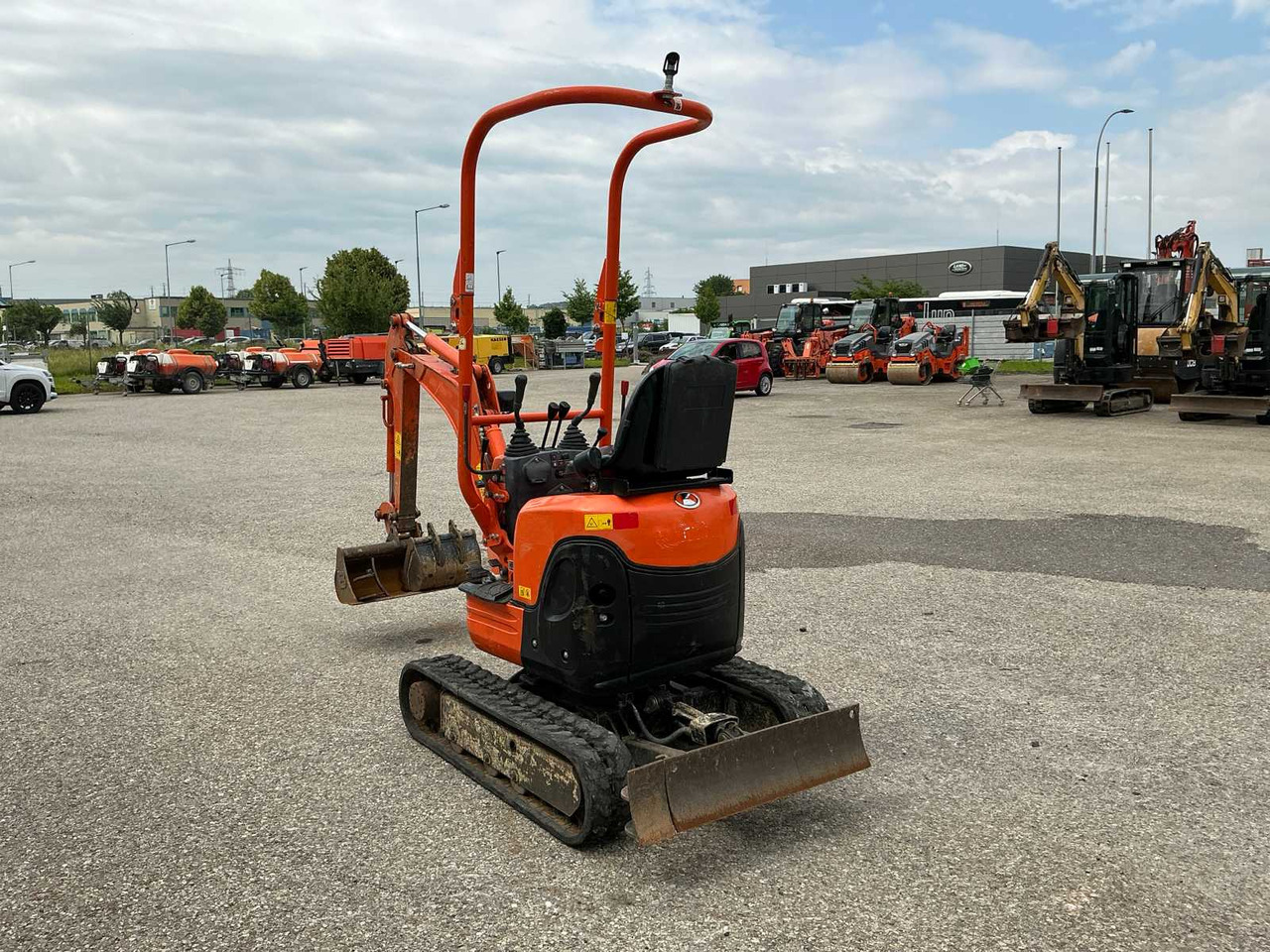 Kubota U10-3 - حفارة مصغرة: صور 3 Kubota U10-3 - حفارة مصغرة: صور 3