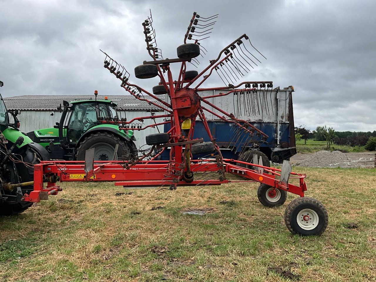 Kuhn GA 7301 - الآلات والماكينات الزراعية: صور 2 Kuhn GA 7301 - الآلات والماكينات الزراعية: صور 2