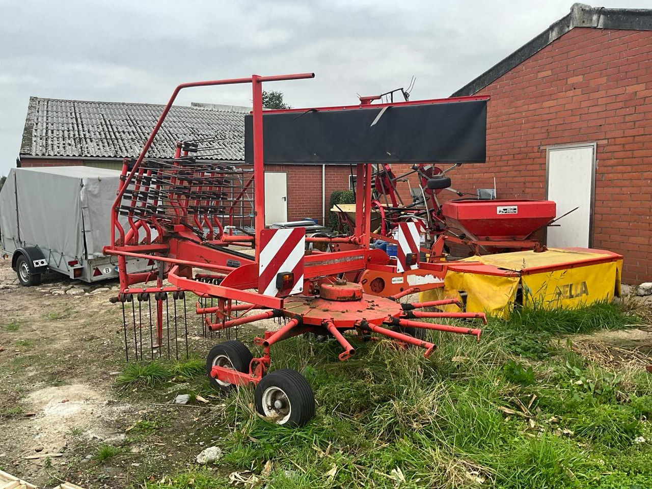 Kuhn GA4501GM - الآلات والماكينات الزراعية: صور 5 Kuhn GA4501GM - الآلات والماكينات الزراعية: صور 5
