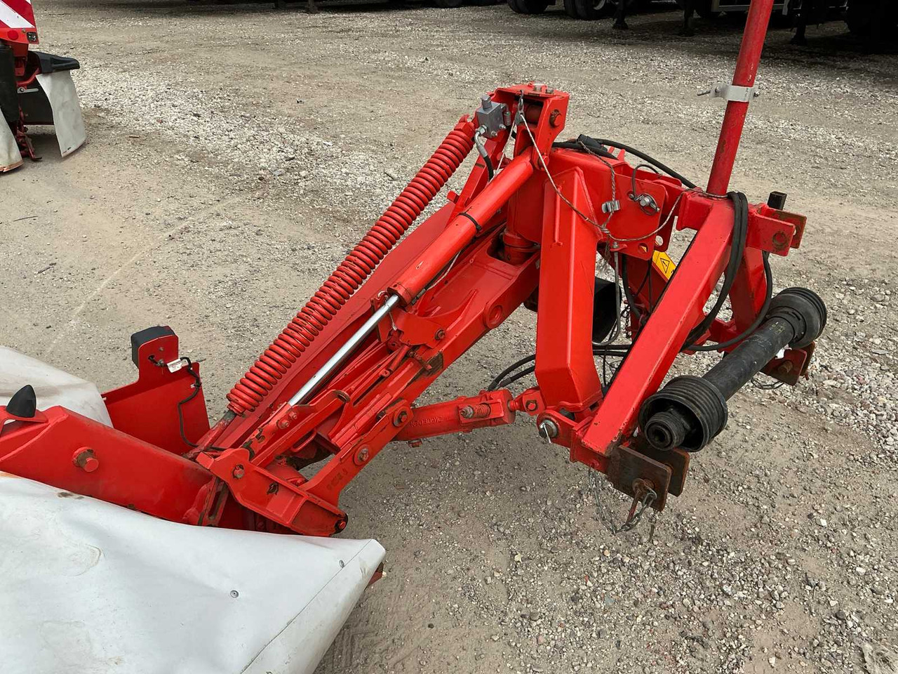 Kuhn GMD280-FF - معدات القش: صور 4 Kuhn GMD280-FF - معدات القش: صور 4