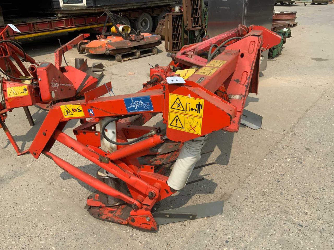 Kuhn - التقطيع جزازة/ ماكينات قطع الحشائش: صور 5 Kuhn - التقطيع جزازة/ ماكينات قطع الحشائش: صور 5