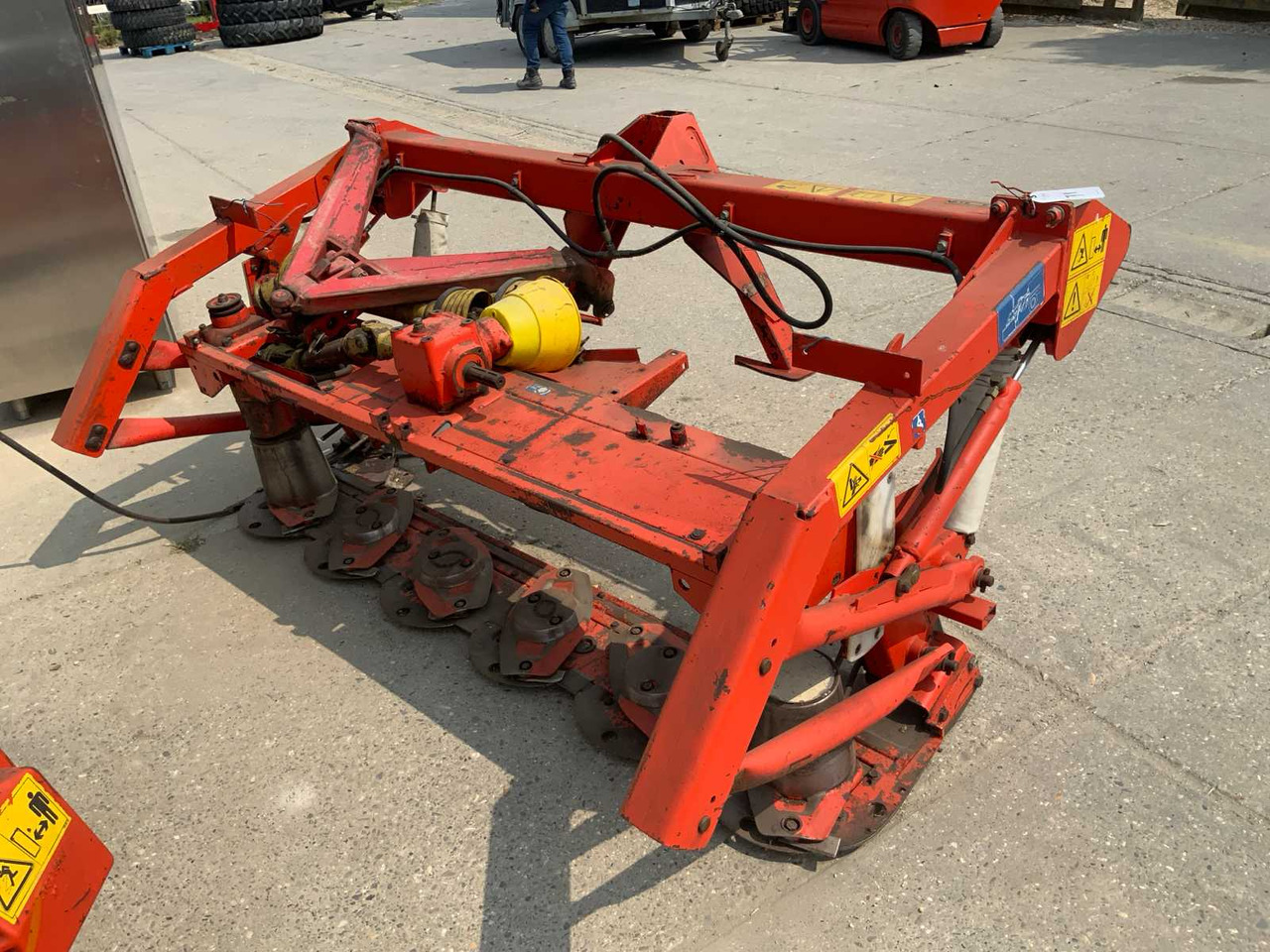 Kuhn - التقطيع جزازة/ ماكينات قطع الحشائش: صور 1 Kuhn - التقطيع جزازة/ ماكينات قطع الحشائش: صور 1