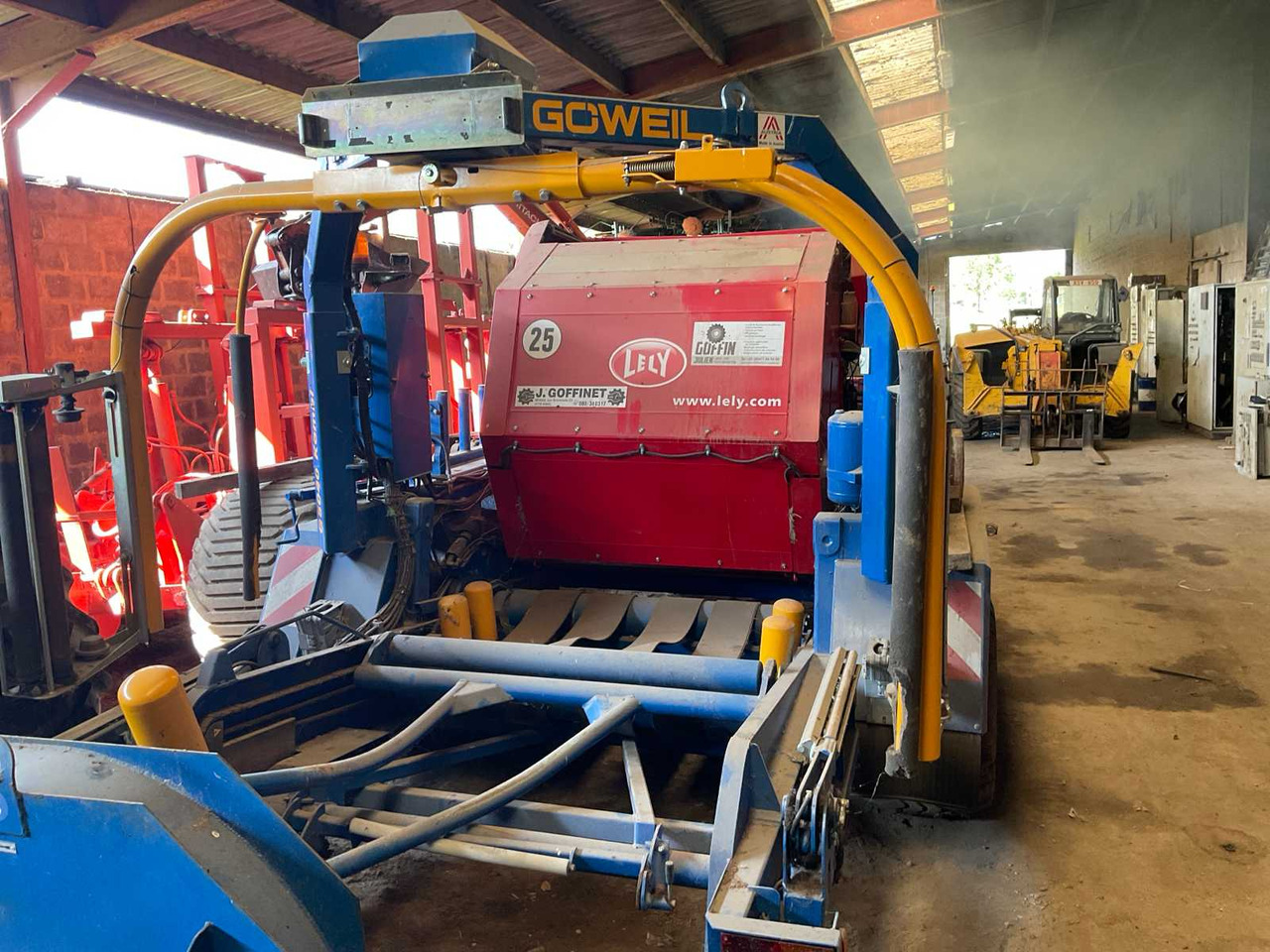 Lely RP 245 Profi - مكبس القش الدائري: صور 4 Lely RP 245 Profi - مكبس القش الدائري: صور 4
