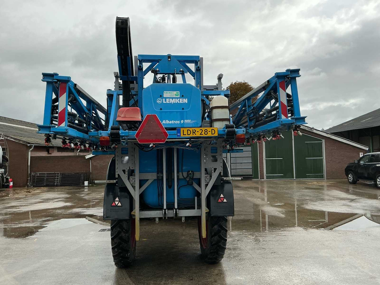 Lemken Albatros 9/4000 - آلة الرش: صور 5 Lemken Albatros 9/4000 - آلة الرش: صور 5