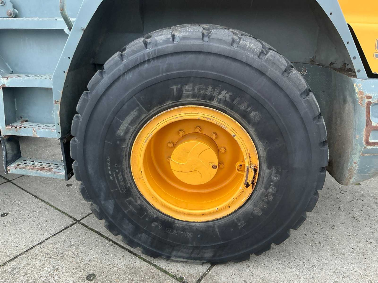 Liebherr L524 - اللودر بعجل: صور 5 Liebherr L524 - اللودر بعجل: صور 5
