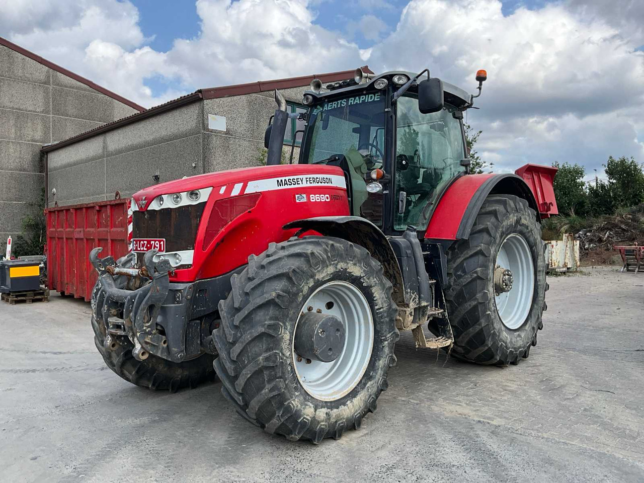 MASSEY FERGUSON MF 8690 PS - جرار: صور 1 MASSEY FERGUSON MF 8690 PS - جرار: صور 1