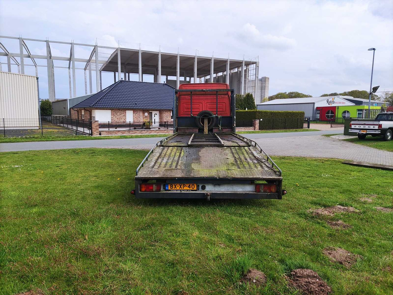 MERCEDES-BENZ - 1999 - TRUCK - شاحنة: صور 4 MERCEDES-BENZ - 1999 - TRUCK - شاحنة: صور 4