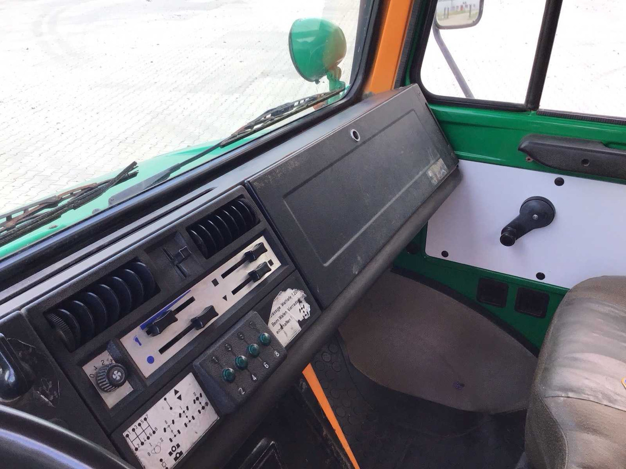 شاحنة MERCEDES-BENZ - UNIMOG U 1300 L - FOREST TRUCK: صور 13