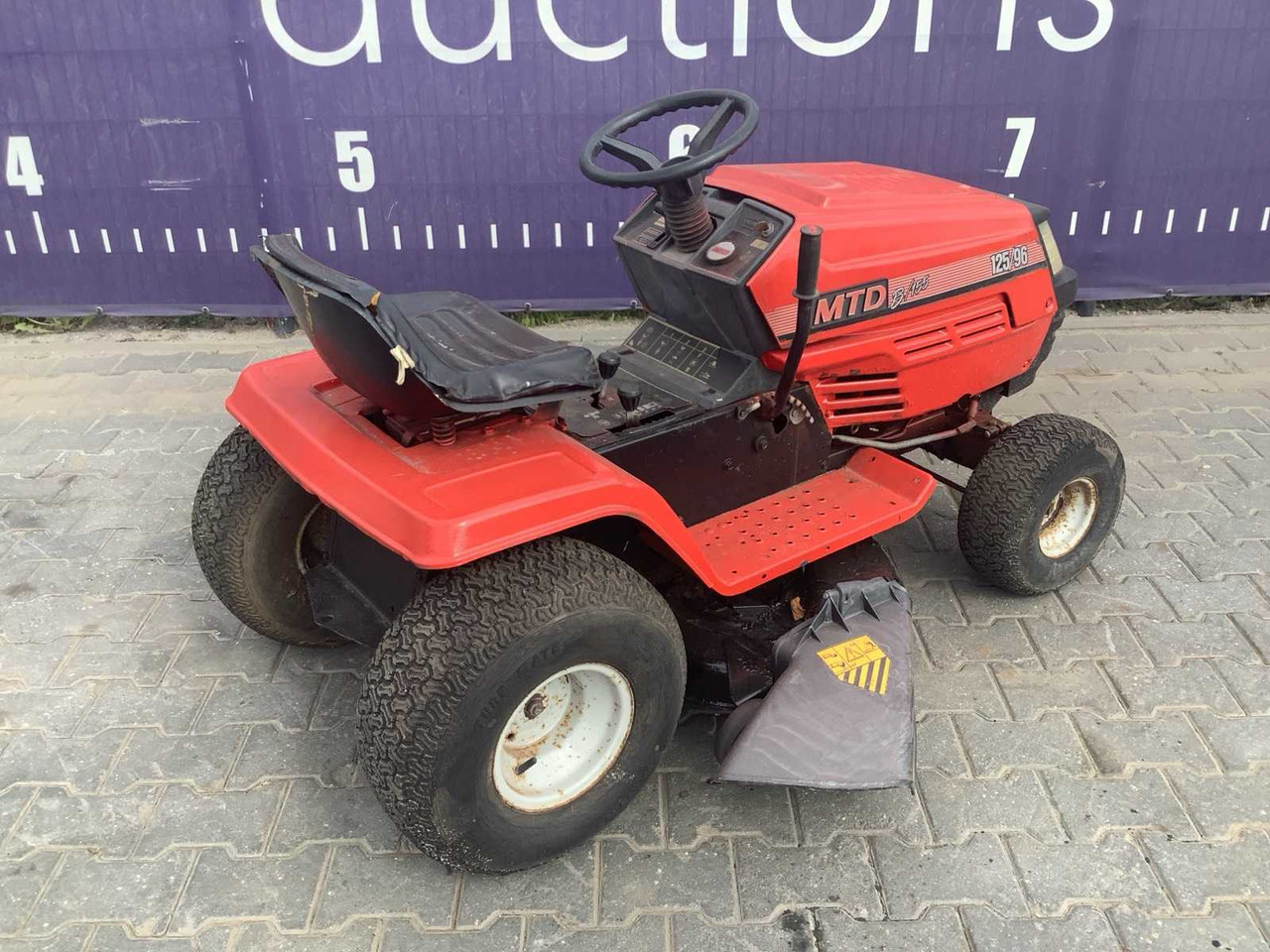 MTD 125/96 - جزازة المروج: صور 4 MTD 125/96 - جزازة المروج: صور 4