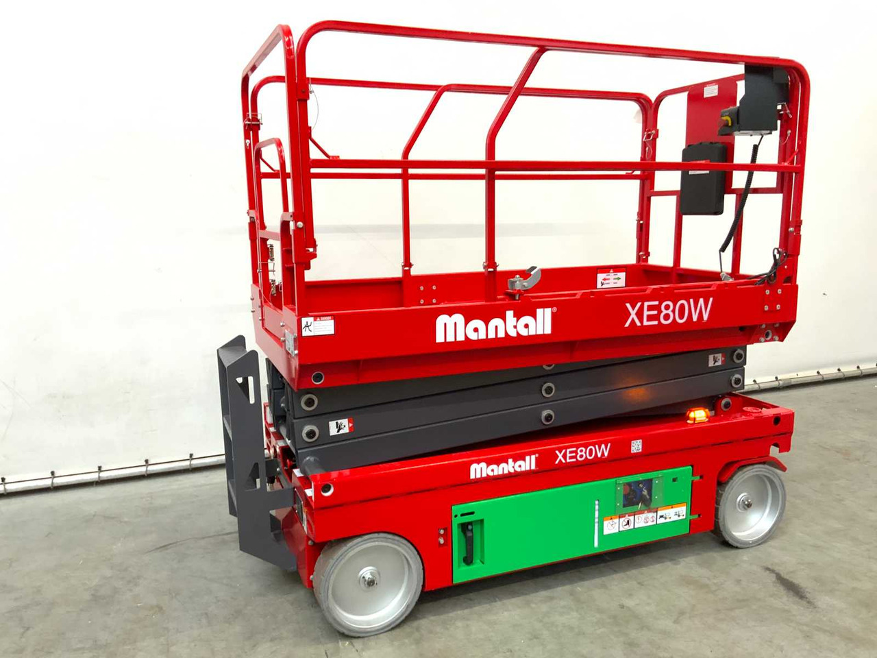 Mantall XE80W - منصات هيدروليكية متنقلة: صور 5 Mantall XE80W - منصات هيدروليكية متنقلة: صور 5