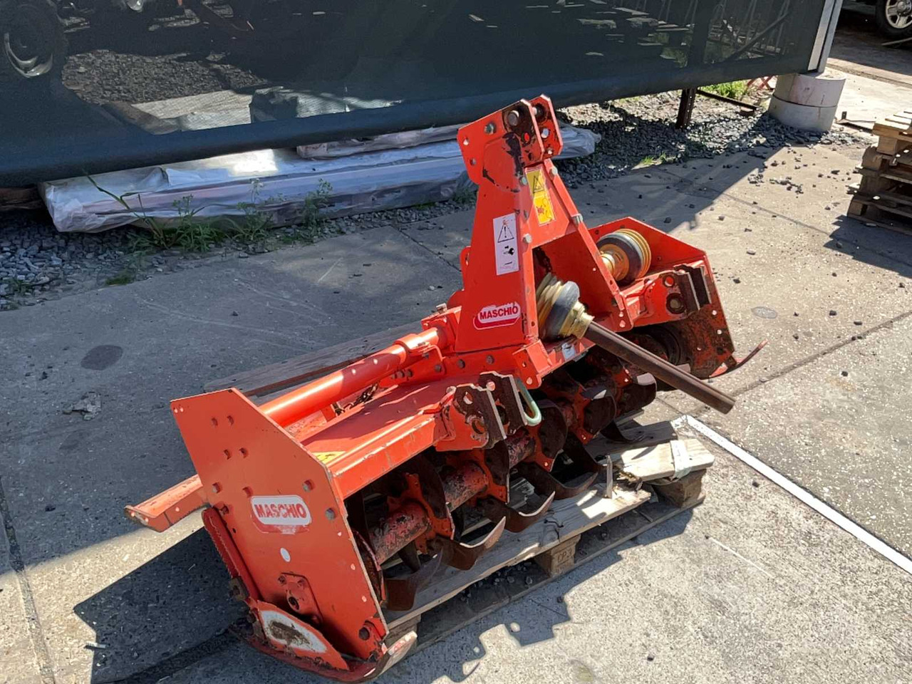 Maschio A140 - محراث الدوار: صور 3 Maschio A140 - محراث الدوار: صور 3