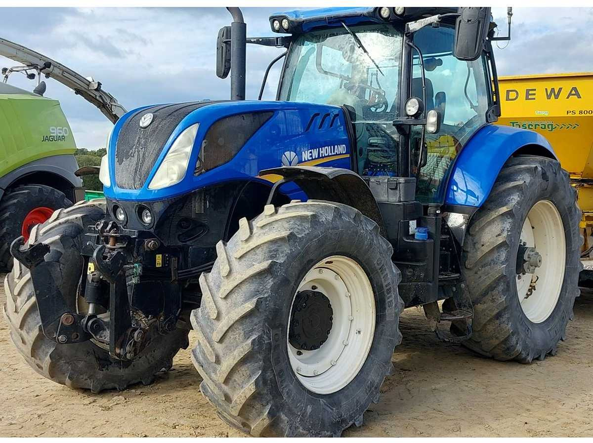 NEW HOLLAND - 2017 - T7.245 - 4WD AGRICULTURAL TRACTOR - جرار: صور 1 NEW HOLLAND - 2017 - T7.245 - 4WD AGRICULTURAL TRACTOR - جرار: صور 1