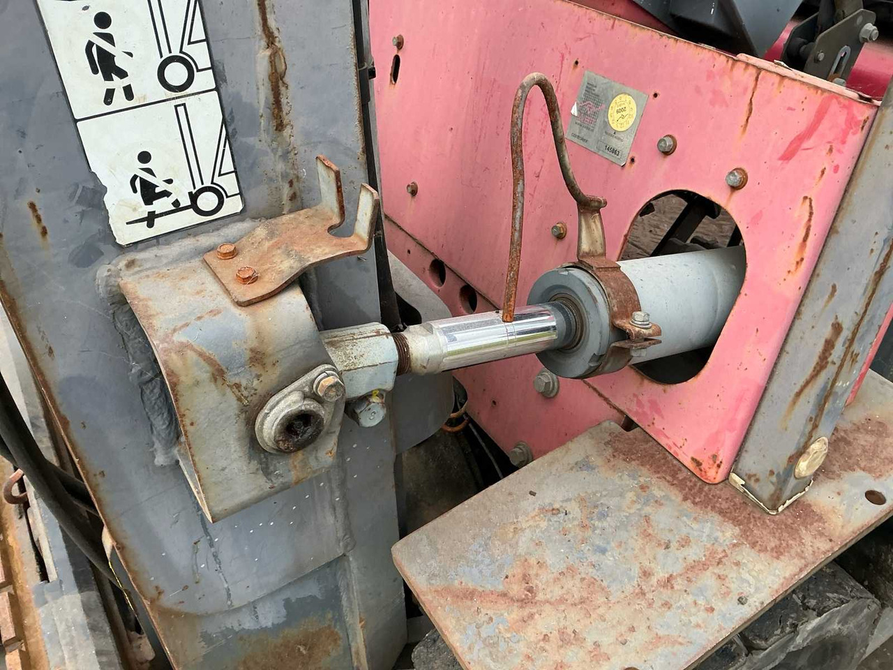 رافعة شوكية NISSAN BF03A40 FORKLIFT: صور 17