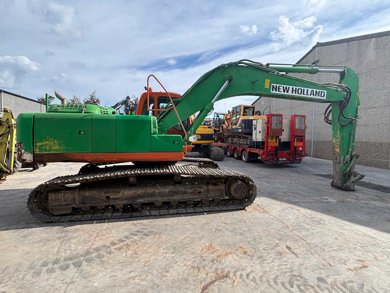 New Holland NEW HOLLAND - 2008 - E265 - CRAWLER EXCAVATOR - حفارات زحافة: صور 3 New Holland NEW HOLLAND - 2008 - E265 - CRAWLER EXCAVATOR - حفارات زحافة: صور 3