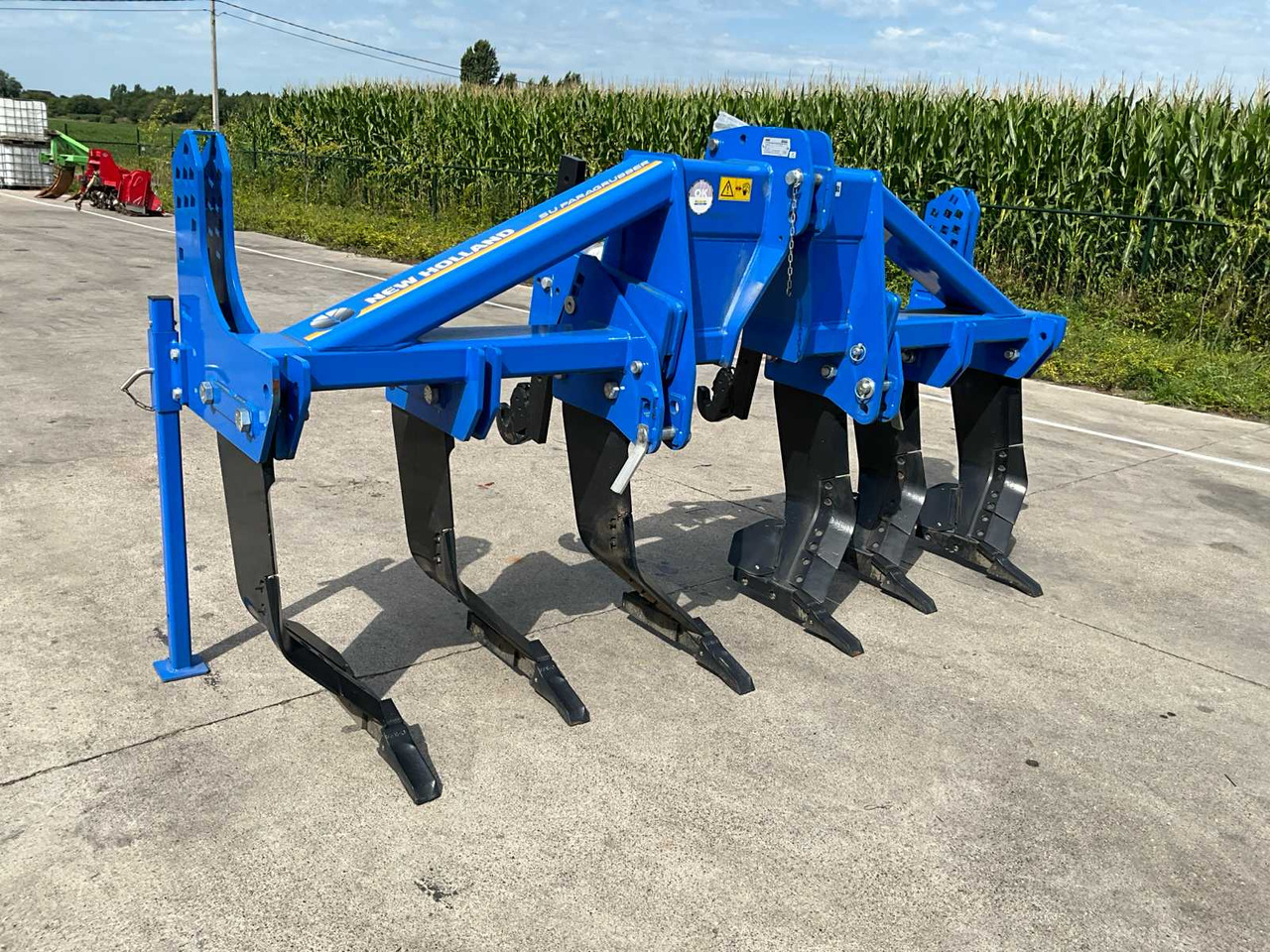 New Holland SU Paragrubber 300 - محراث تحت التربة: صور 3 New Holland SU Paragrubber 300 - محراث تحت التربة: صور 3
