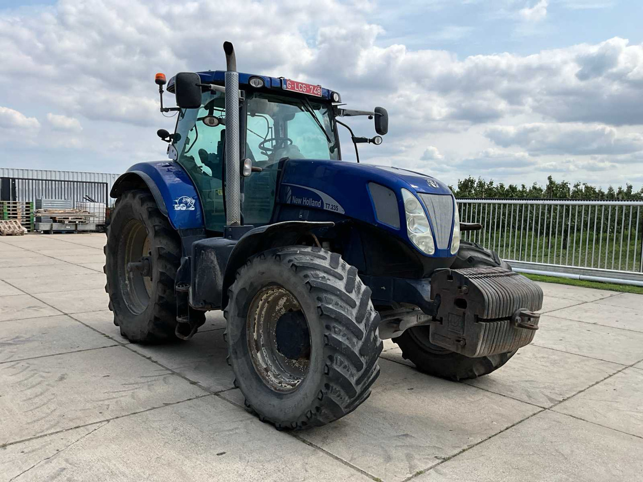 New Holland T7-235 - جرار: صور 3 New Holland T7-235 - جرار: صور 3