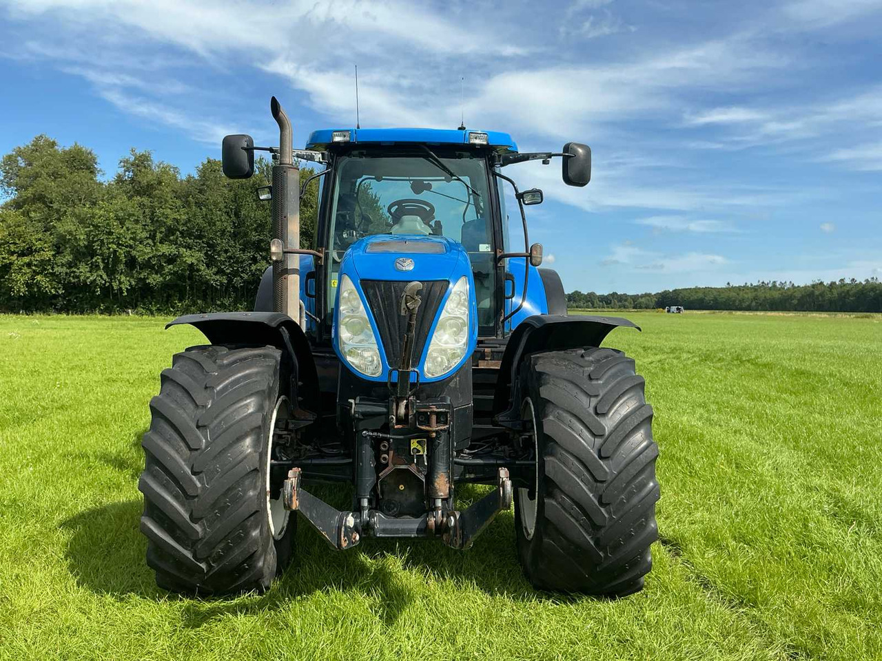 New holland T7040 - جرار: صور 3 New holland T7040 - جرار: صور 3