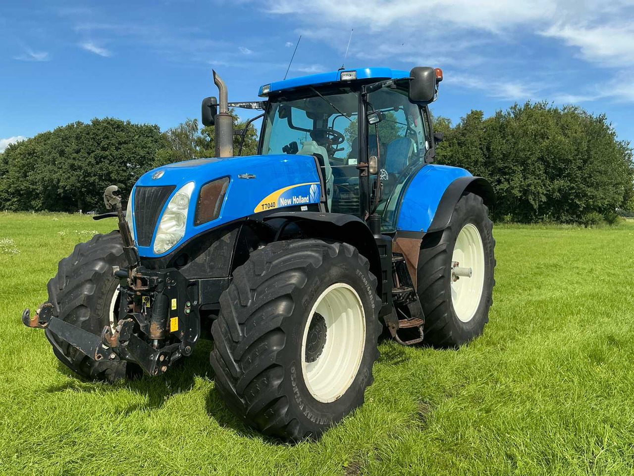 New holland T7040 - جرار: صور 1 New holland T7040 - جرار: صور 1