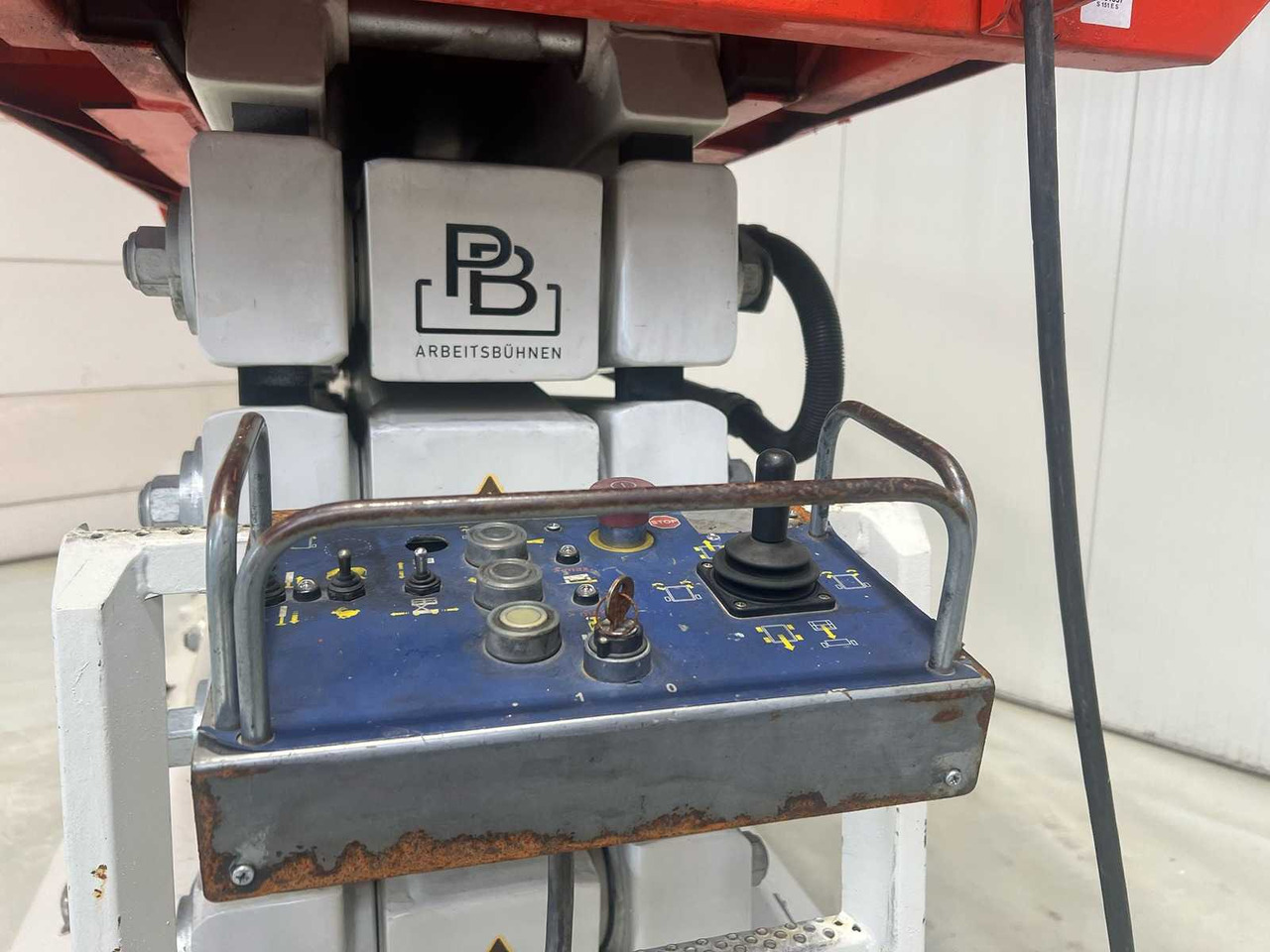 PB - S171-16 E - AERIAL PLATFORM BUILT IN 2015 WITH WORKING HEIGHT 17.3M - منصات هيدروليكية متنقلة: صور 3 PB - S171-16 E - AERIAL PLATFORM BUILT IN 2015 WITH WORKING HEIGHT 17.3M - منصات هيدروليكية متنقلة: صور 3