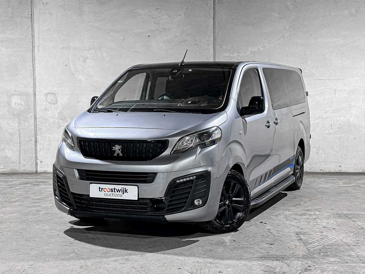 PEUGEOT EXPERT 2.0 BLUEHDI 180 LONG SPORT DC NR 140 178HP 2020, VHL-45-G COMMERCIAL VEHICLE - الشاحنات الصغيرة: صور 2 PEUGEOT EXPERT 2.0 BLUEHDI 180 LONG SPORT DC NR 140 178HP 2020, VHL-45-G COMMERCIAL VEHICLE - الشاحنات الصغيرة: صور 2