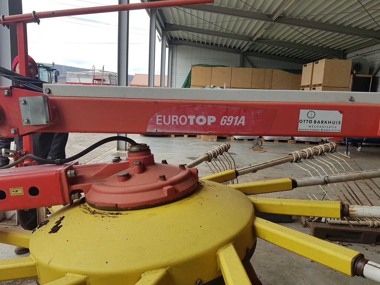 POTTINGER EUROTOP 691 A - الآلات والماكينات الزراعية: صور 3 POTTINGER EUROTOP 691 A - الآلات والماكينات الزراعية: صور 3
