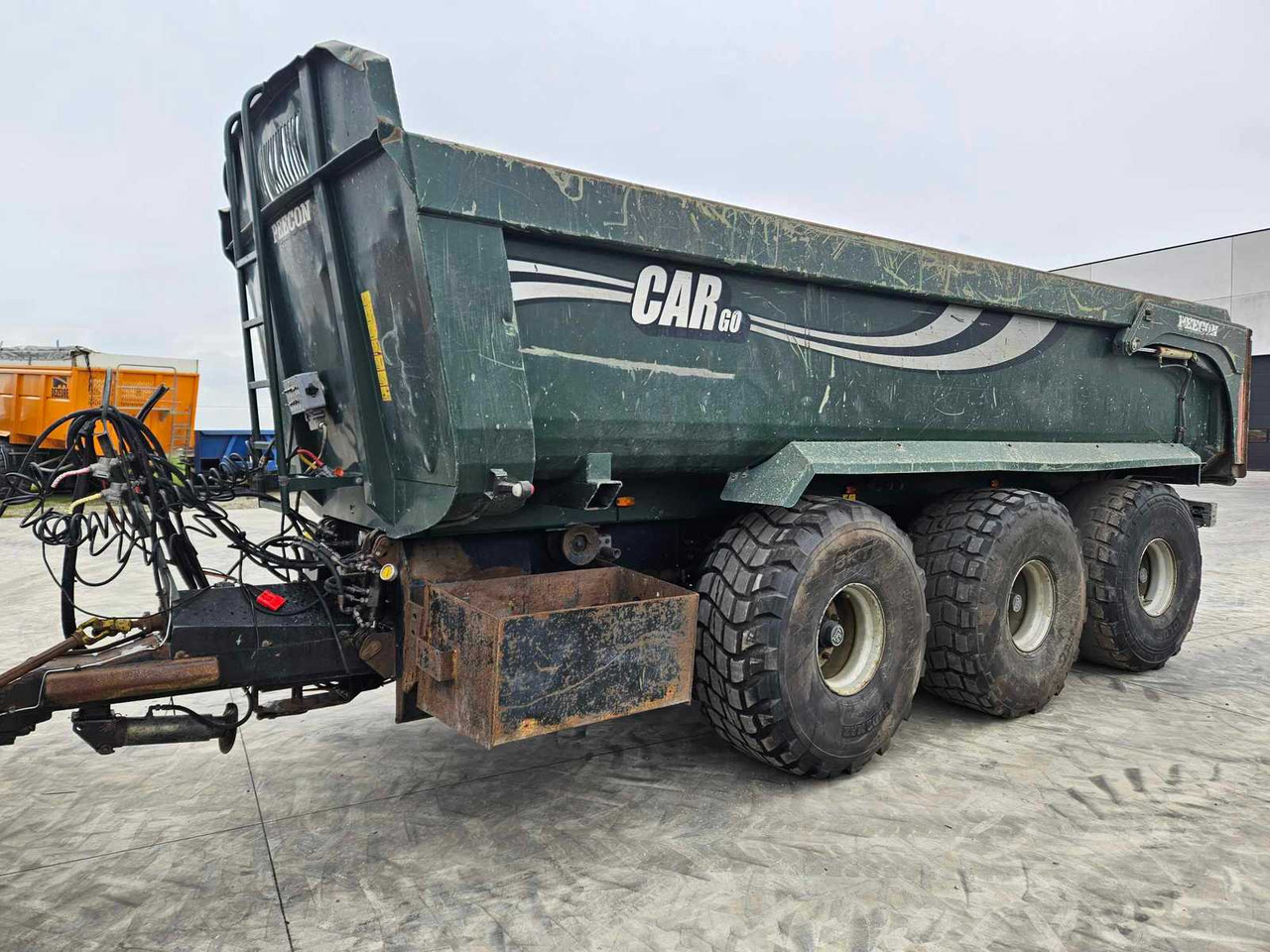 Peecon CAR-260L - قلابة مقطورة الزراعية: صور 1 Peecon CAR-260L - قلابة مقطورة الزراعية: صور 1