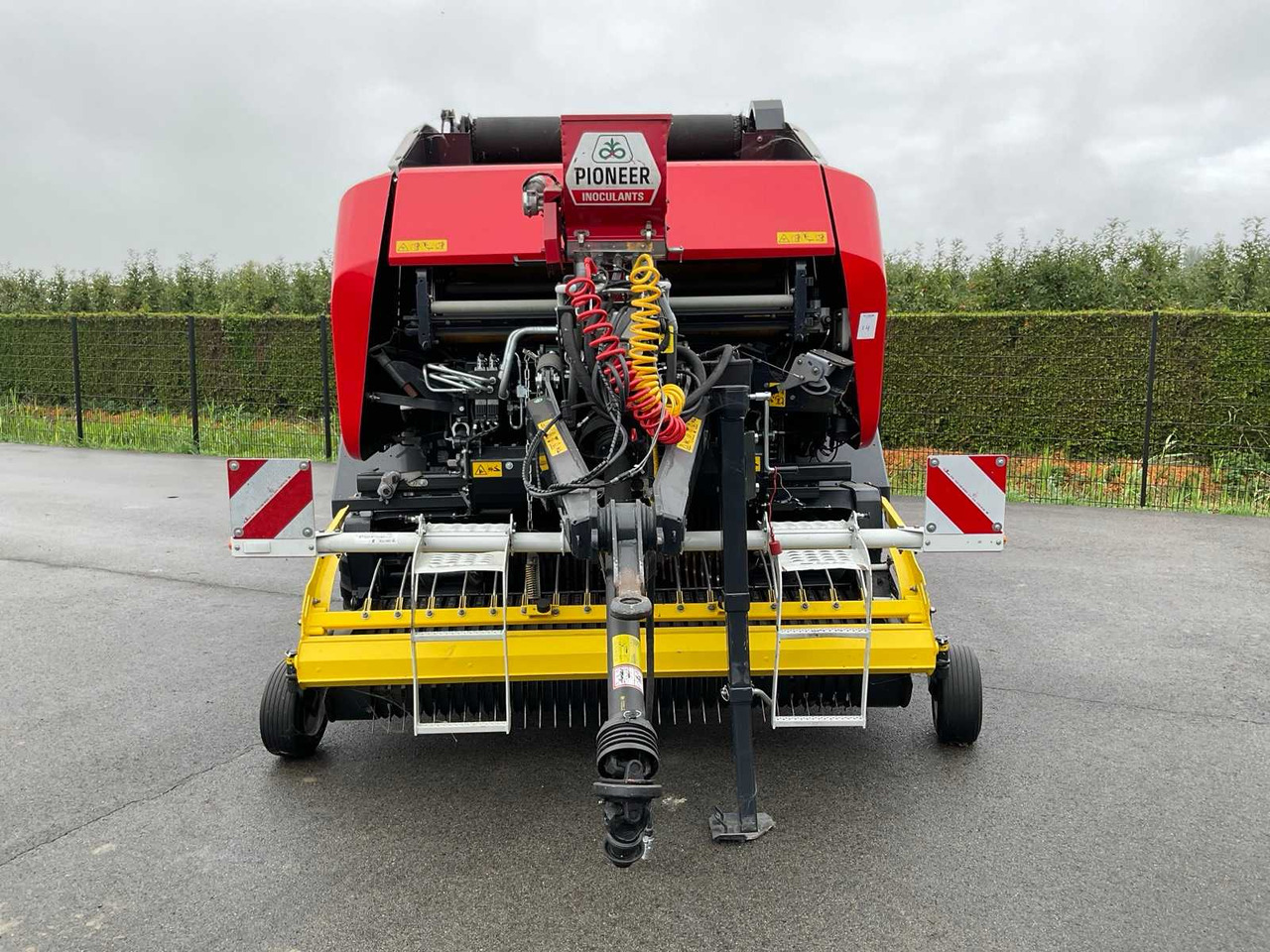 Pottinger Impress 155 VC PRO - مكبس القش الدائري, معدة تغليف البالات: صور 5 Pottinger Impress 155 VC PRO - مكبس القش الدائري, معدة تغليف البالات: صور 5