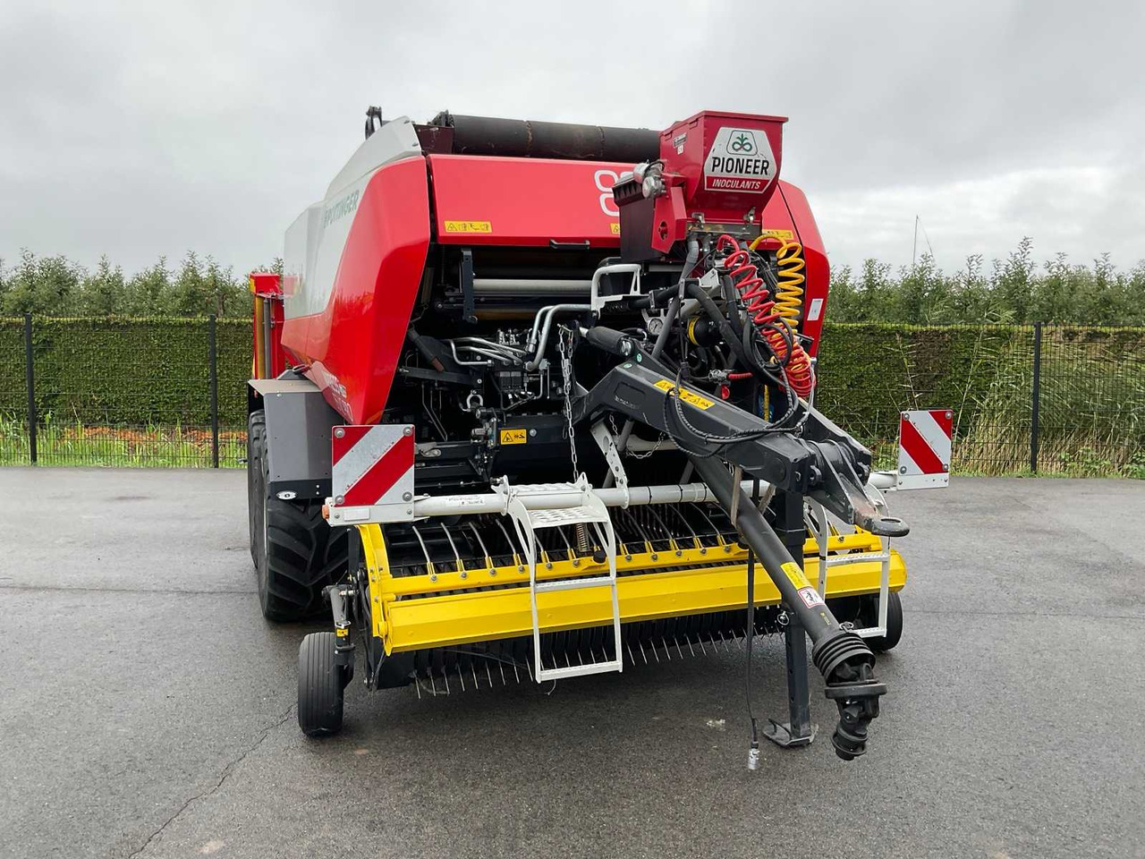 Pottinger Impress 155 VC PRO - مكبس القش الدائري, معدة تغليف البالات: صور 4 Pottinger Impress 155 VC PRO - مكبس القش الدائري, معدة تغليف البالات: صور 4
