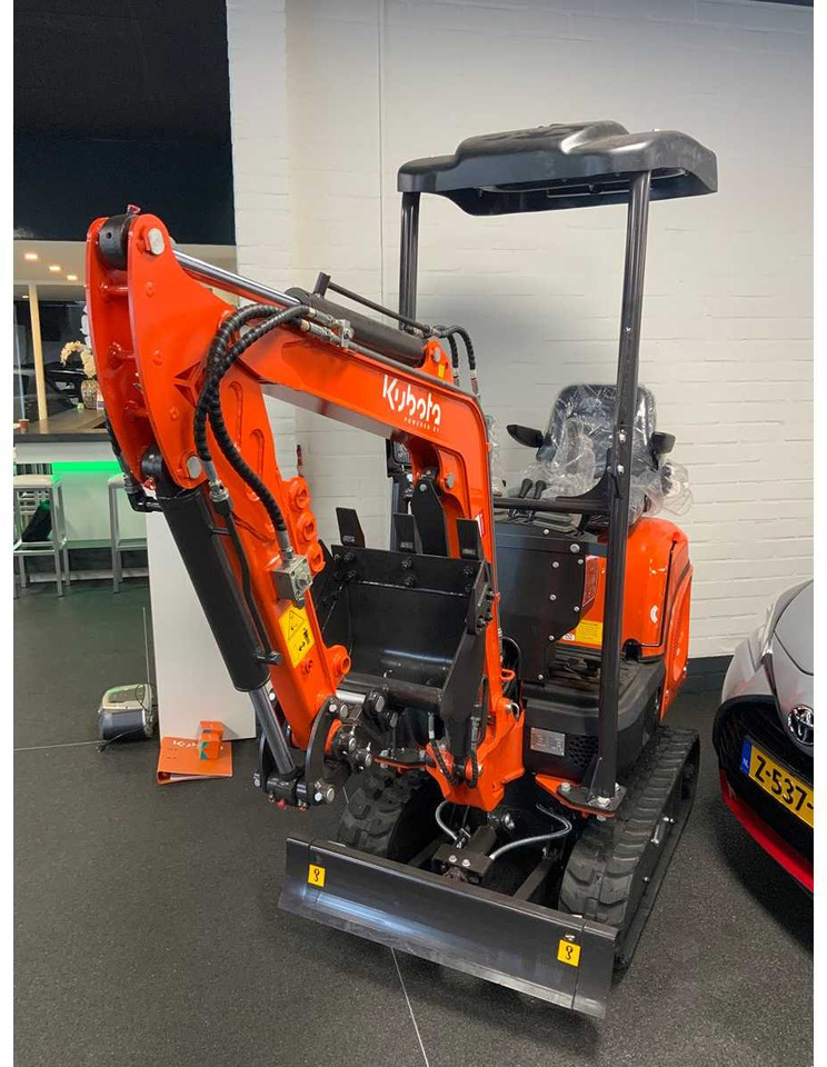 Powered-By-Kubota U105 - حفارة مصغرة: صور 2 Powered-By-Kubota U105 - حفارة مصغرة: صور 2
