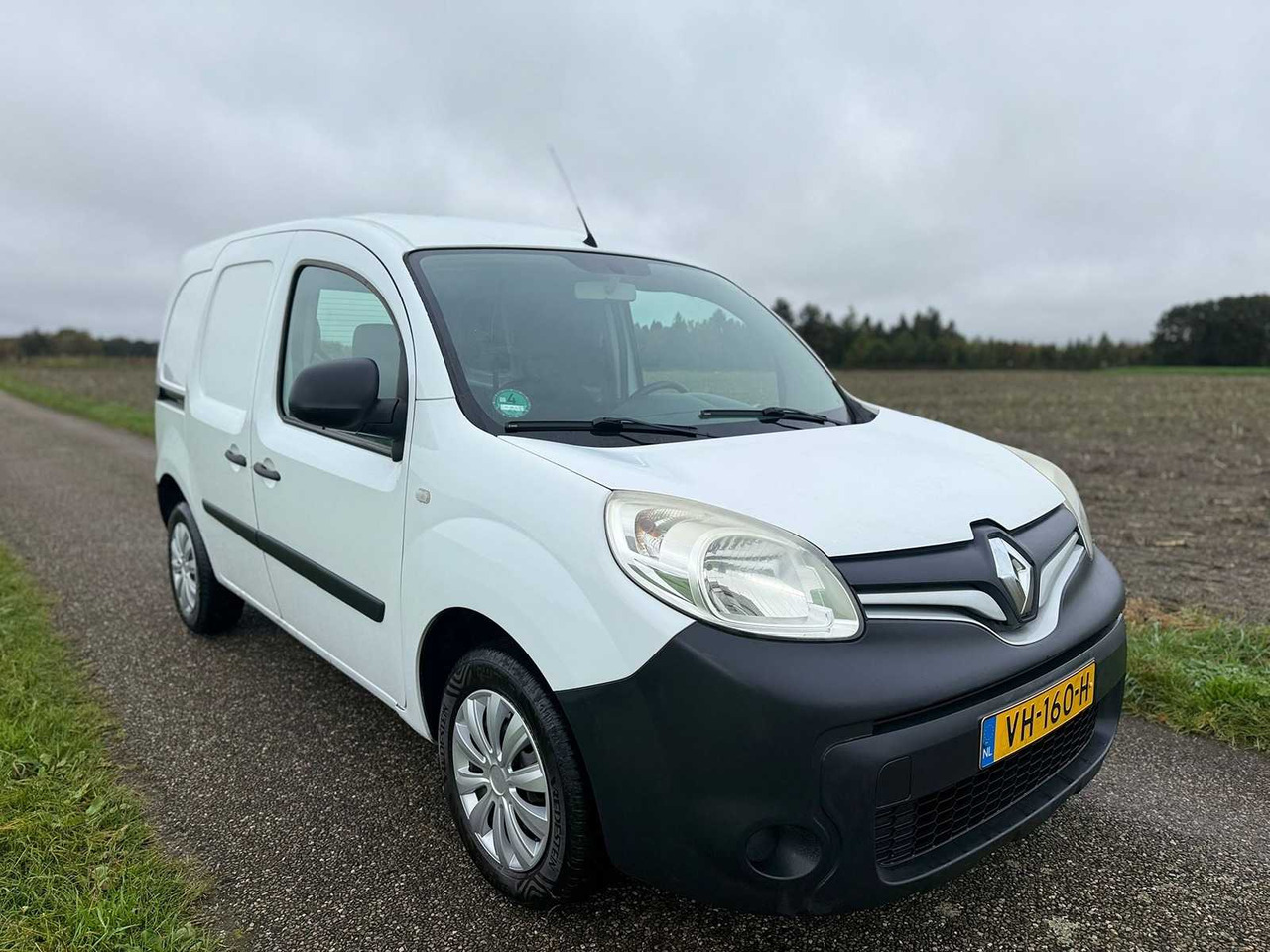 RENAULT - KANGOO EXPRESS - 1.5 DCI 90 EXBL.ES&S - VH-160-H - الشاحنات الصغيرة: صور 3 RENAULT - KANGOO EXPRESS - 1.5 DCI 90 EXBL.ES&S - VH-160-H - الشاحنات الصغيرة: صور 3