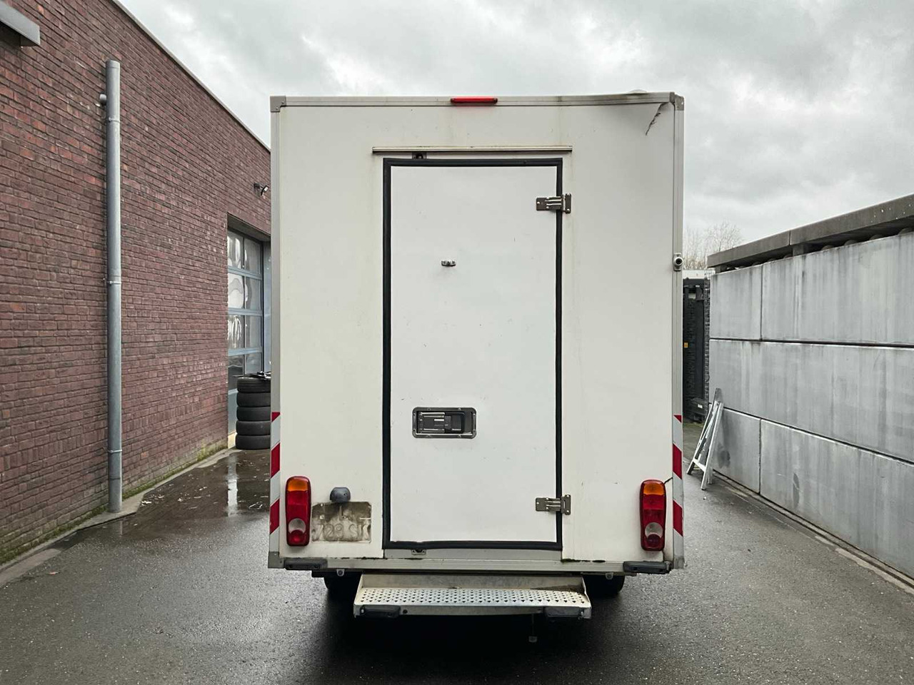 RENAULT MASTER REFRIGERATED VAN - COMMERCIAL VEHICLE (ENGINE DAMAGE) - الشاحنات الصغيرة: صور 5 RENAULT MASTER REFRIGERATED VAN - COMMERCIAL VEHICLE (ENGINE DAMAGE) - الشاحنات الصغيرة: صور 5