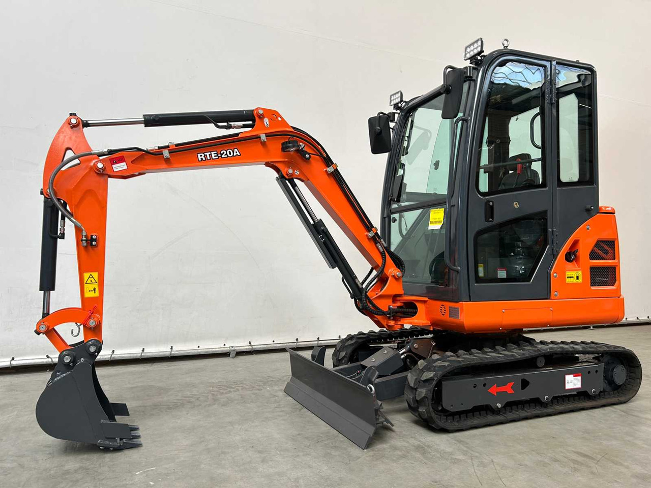 RTE - 2025 - CX20A - KUBOTA EURO 5 MINI EXCAVATOR WITH CAB - حفارة مصغرة: صور 5 RTE - 2025 - CX20A - KUBOTA EURO 5 MINI EXCAVATOR WITH CAB - حفارة مصغرة: صور 5