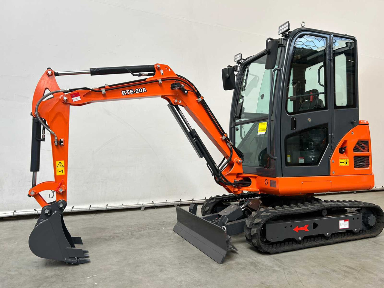 RTE - 2025 - CX20A - KUBOTA EURO 5 MINI EXCAVATOR WITH CAB - حفارة مصغرة: صور 2 RTE - 2025 - CX20A - KUBOTA EURO 5 MINI EXCAVATOR WITH CAB - حفارة مصغرة: صور 2