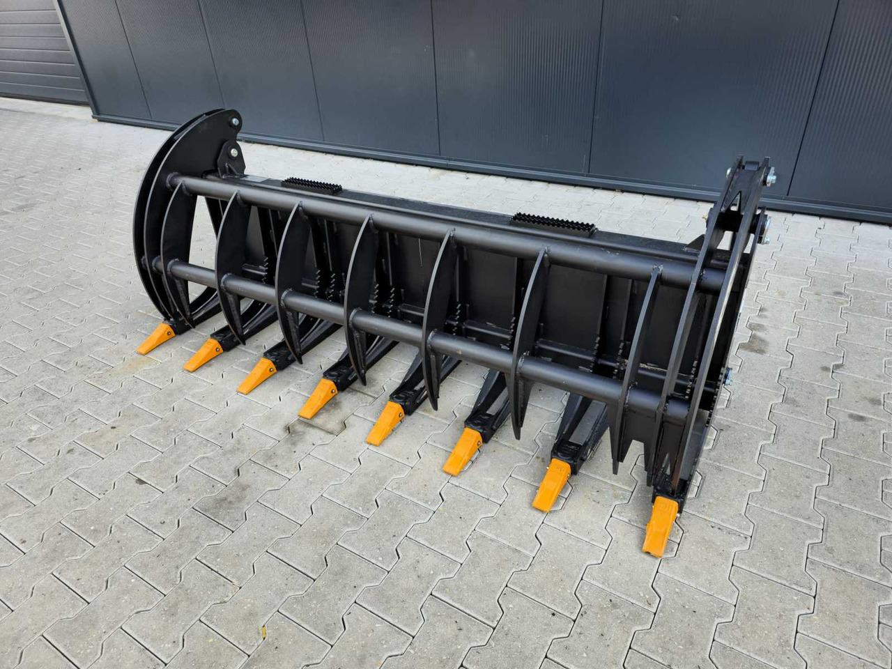 Rhino-cross 78 inch heavy duty fork grapple - ملحقات - آلات البناء: صور 2 Rhino-cross 78 inch heavy duty fork grapple - ملحقات - آلات البناء: صور 2