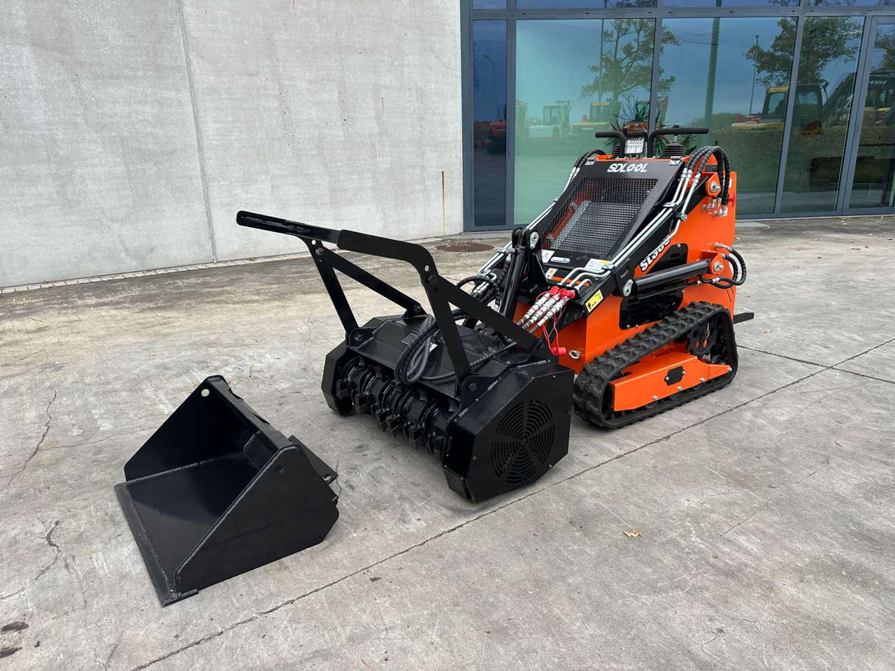 SD LOOL - 2025 - SL36C - TRACK LOADER INCLUDING FOREST CUTTER. - حفارة مصغرة: صور 1 SD LOOL - 2025 - SL36C - TRACK LOADER INCLUDING FOREST CUTTER. - حفارة مصغرة: صور 1