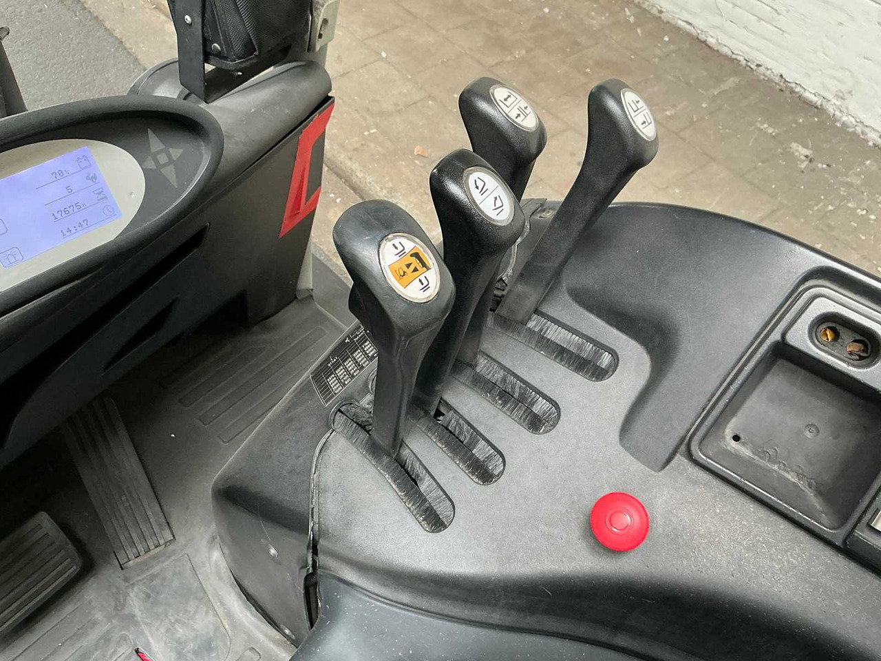 STILL - RX60-40 - FORKLIFT TRUCKS - 2012 - رافعة شوكية: صور 5 STILL - RX60-40 - FORKLIFT TRUCKS - 2012 - رافعة شوكية: صور 5