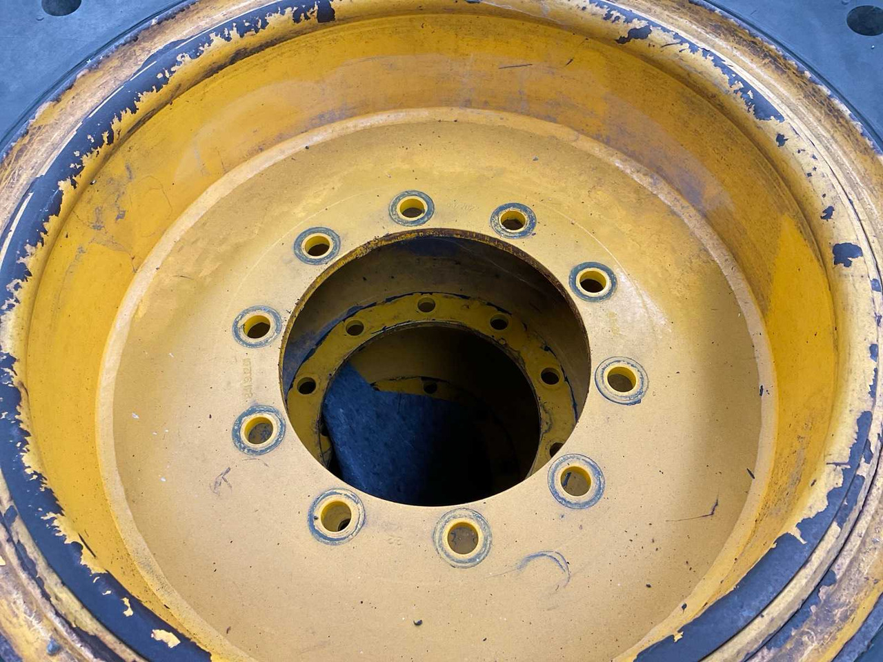 Shun Gin JCB verreiker - الإطارات والجنوط - جرار: صور 4 Shun Gin JCB verreiker - الإطارات والجنوط - جرار: صور 4