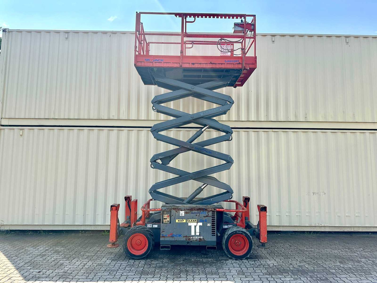 Skyjack SJ6832RT 4x4 Diesel - منصات هيدروليكية متنقلة: صور 1 Skyjack SJ6832RT 4x4 Diesel - منصات هيدروليكية متنقلة: صور 1