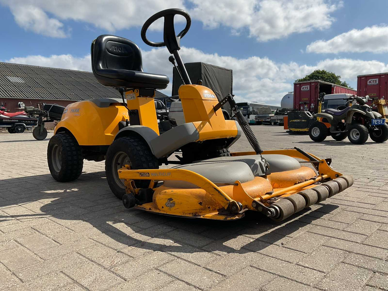 Stiga P901 - جزازة المروج: صور 2 Stiga P901 - جزازة المروج: صور 2