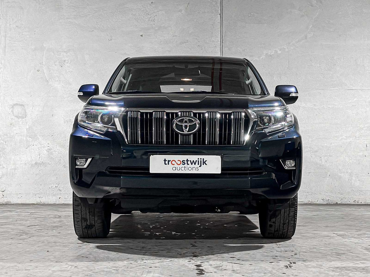 TOYOTA LAND CRUISER 2.8 D-4D-F CHALLENGER BLIND VAN 177HP 2020, VHH-33-H COMMERCIAL VEHICLE - الشاحنات الصغيرة: صور 3 TOYOTA LAND CRUISER 2.8 D-4D-F CHALLENGER BLIND VAN 177HP 2020, VHH-33-H COMMERCIAL VEHICLE - الشاحنات الصغيرة: صور 3