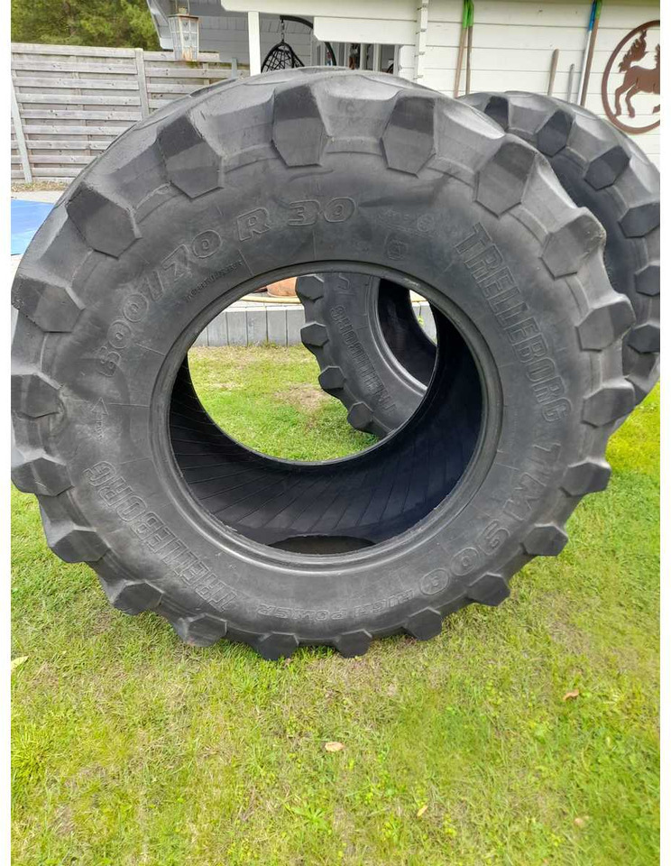 Trelleborg TM900 tubless - الإطارات والجنوط - جرار: صور 3 Trelleborg TM900 tubless - الإطارات والجنوط - جرار: صور 3