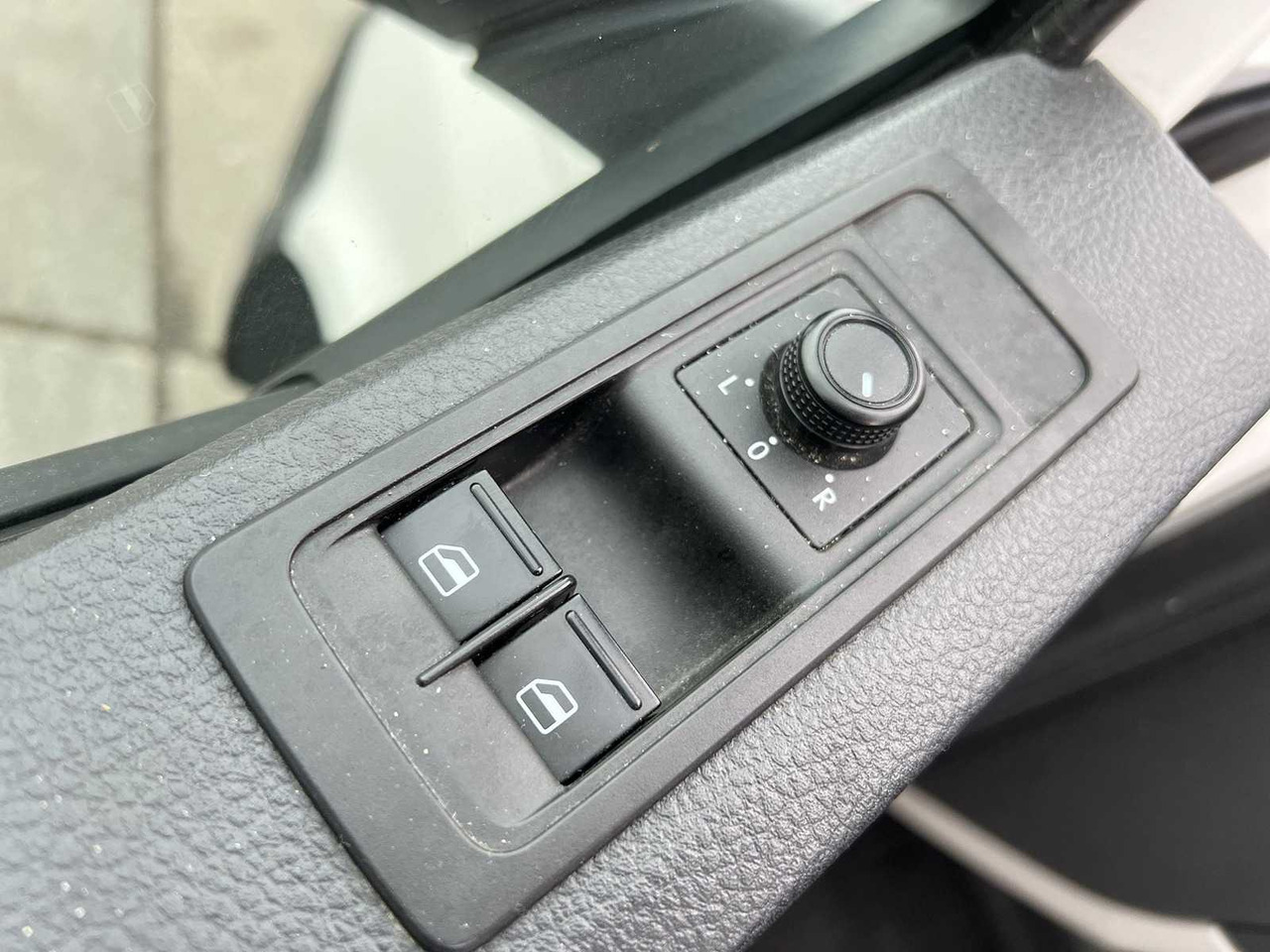 الشاحنات الصغيرة VOLKSWAGEN TRANSPORTER 2.0 TDI L1H1 COMFORTLINE | VFP-91-G: صور 11