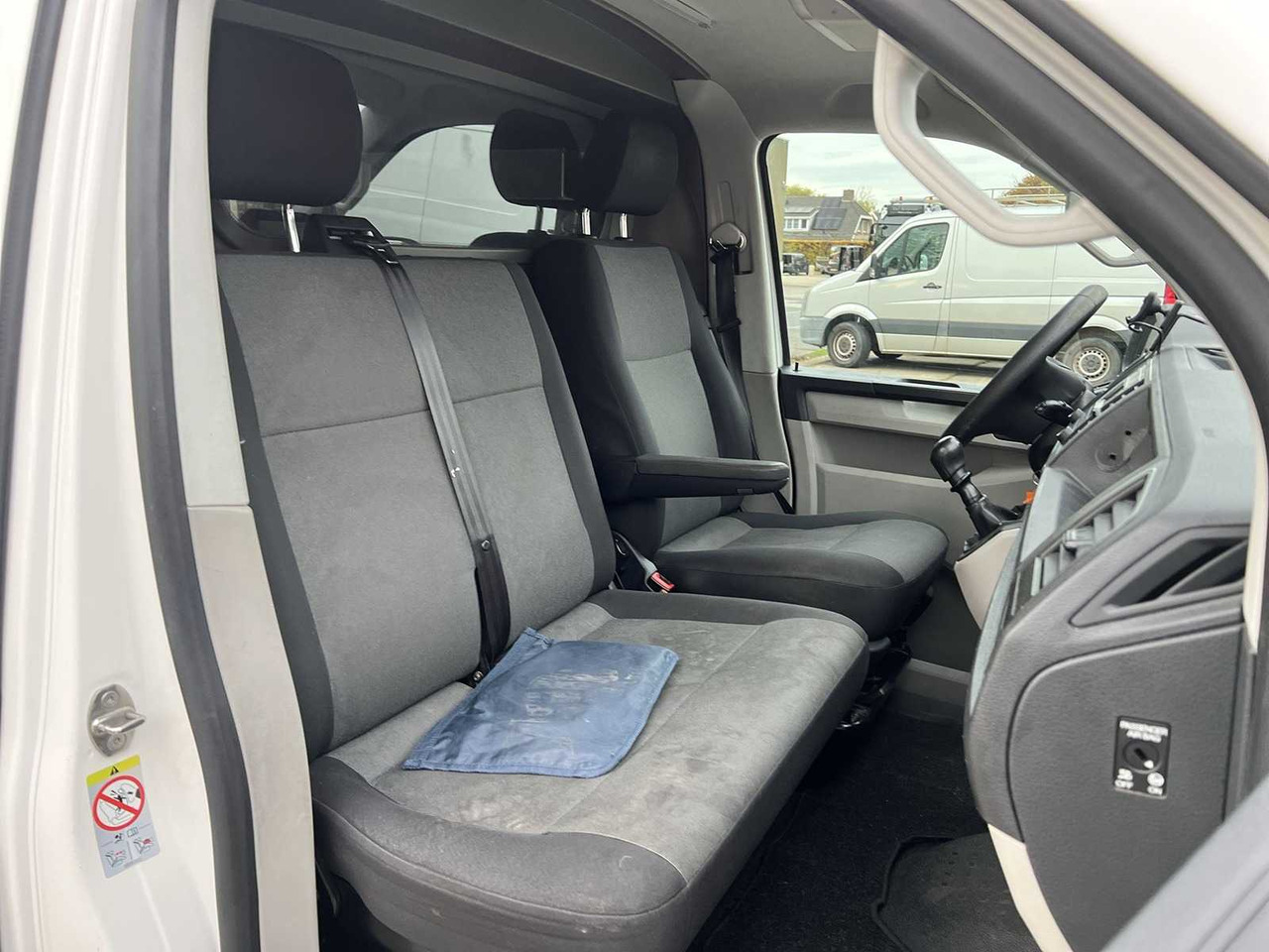 الشاحنات الصغيرة VOLKSWAGEN TRANSPORTER 2.0 TDI L1H1 COMFORTLINE | VFP-91-G: صور 21