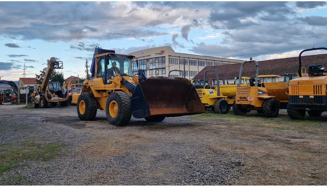 VOLVO 2008 VOLVO L90F WHEELED LOADER - اللودر بعجل: صور 4 VOLVO 2008 VOLVO L90F WHEELED LOADER - اللودر بعجل: صور 4